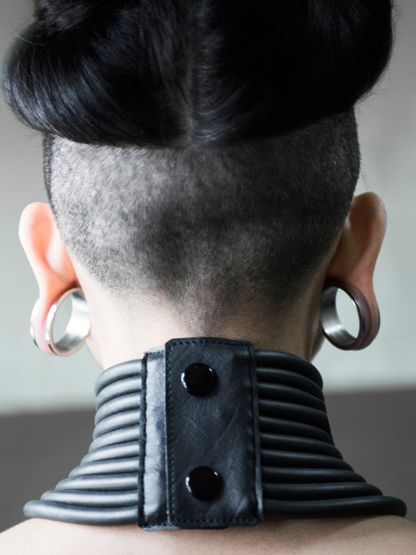 Black Longneck Collar