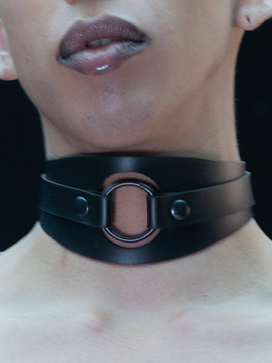 Black Hole Collar