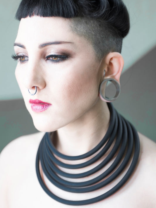 Black Shortneck Collar