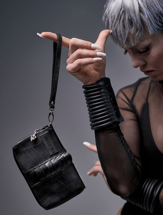 Razor Edge Purse