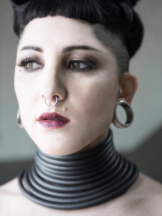 Black Longneck Collar